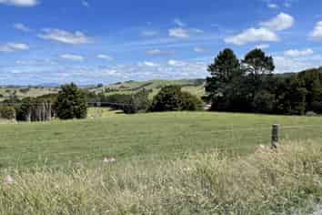 Lot 2 439 Tapuhi Road, Hukerenui and Surrounds