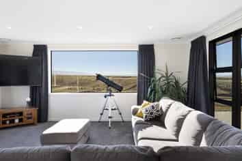 14 Crawford Lane, Alexandra