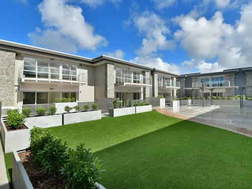 312/252 Centreway Road, Orewa