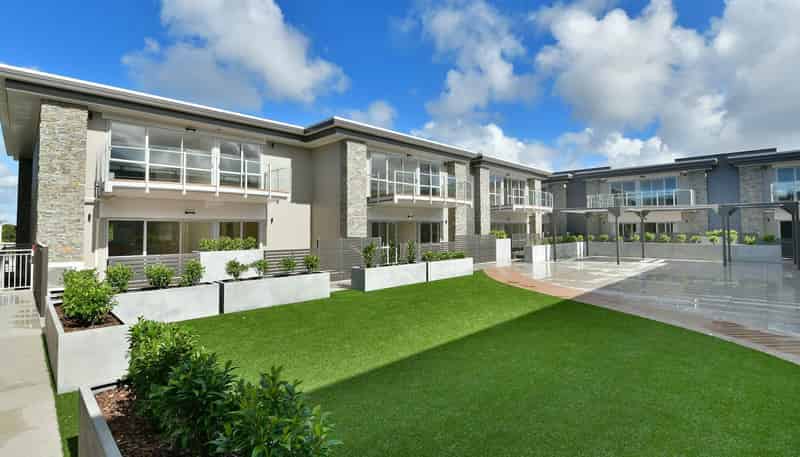 312/252 Centreway Road, Orewa