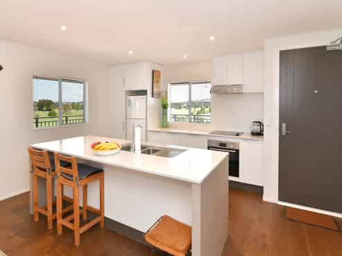 312/252 Centreway Road, Orewa
