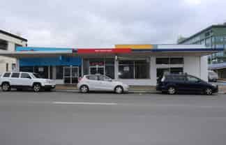 'Top Location Plus Parking.'