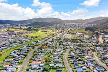 35 Bull Avenue, Wainuiomata