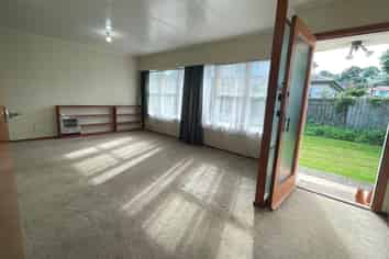 2/24 Britton Avenue, Mount Roskill