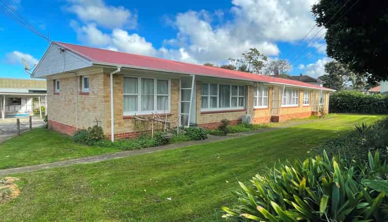 2/24 Britton Avenue, Mount Roskill