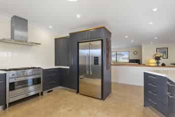 47 Tilby Drive, Matua