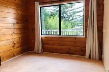 2/60 Sycamore Drive, Sunnynook