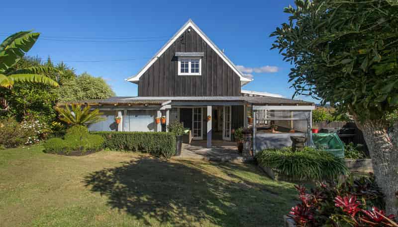 69 Crossbridge Road, 