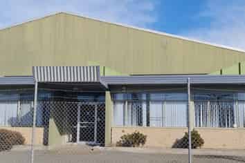 1552 sqm Warehouse / Office - Bromley