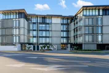 8/236 Kepa Road, Mission Bay