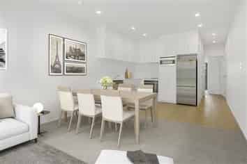 G05/165 Lake Road, Northcote