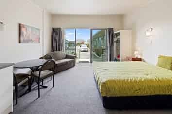 3/217 North Road, Waikiwi