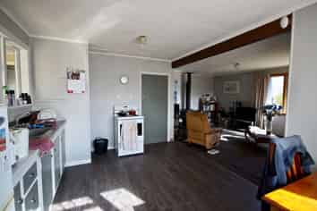 38 Lyndon Street, Waiau