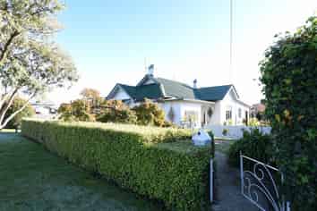 18 Albert Street, Winton