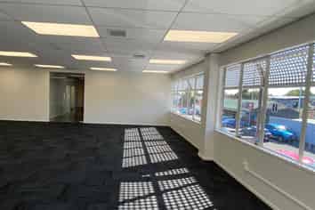 Attractive Grey Street, Hamilton East Office