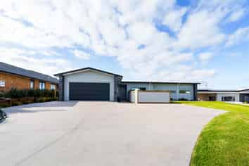 23 Seascape Crescent, Waipu