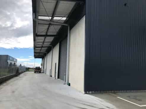 A-grade warehouse/office