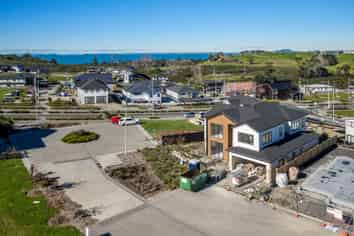 5 Hopetea Street, Long Bay