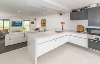 1/89 Brockworth Place, Riccarton