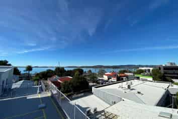 **UNDER CONTRACT** CBD OFFICE SUITE