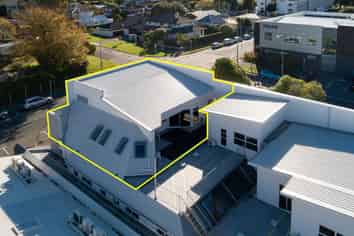 **UNDER CONTRACT** CBD OFFICE SUITE