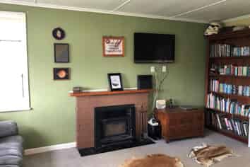 13 Main Street, Marton