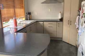 10 Kirrama Place, Conifer Grove