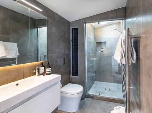 Auckland - Address withheld