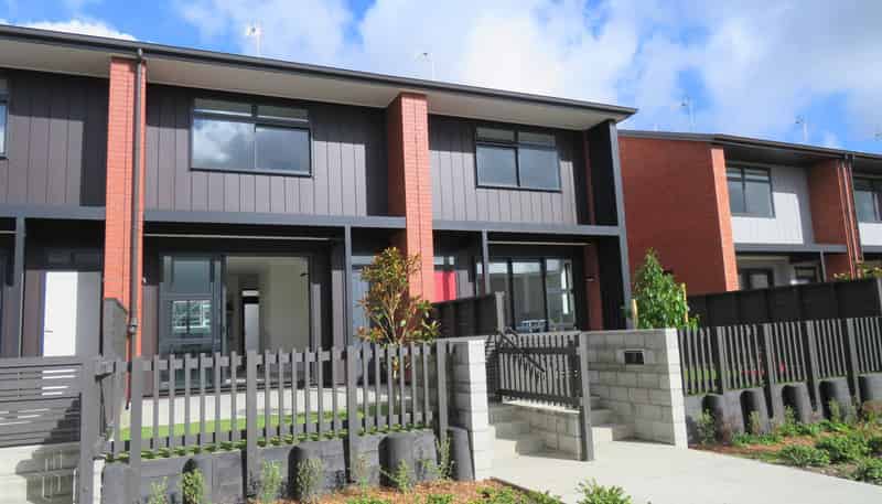 60 Walter Merton Road, Hobsonville