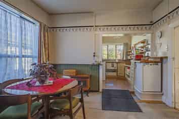 12 Oxford Street, West End