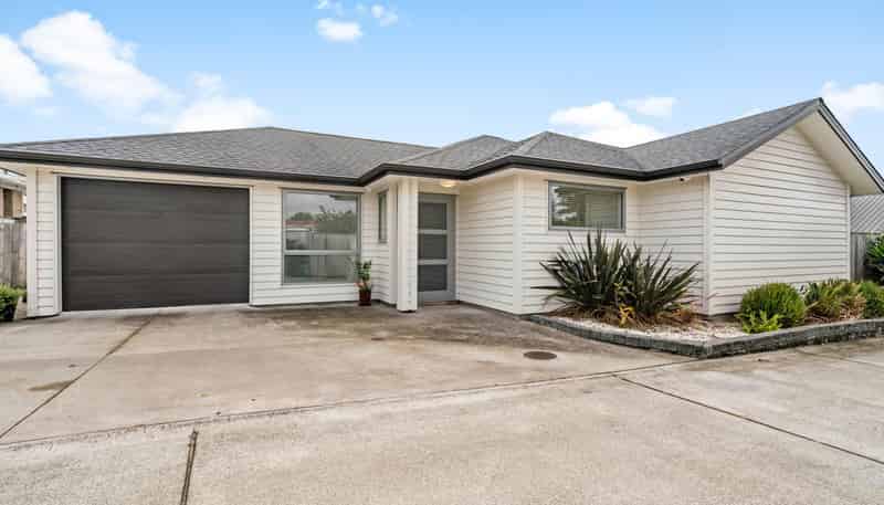 797B Te Atatu Road, Te Atatu Peninsula