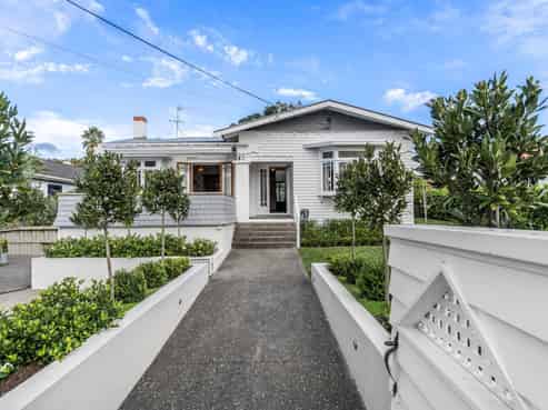 54 Beresford Street, Bayswater