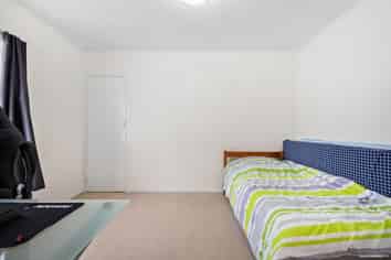 Auckland - Address withheld