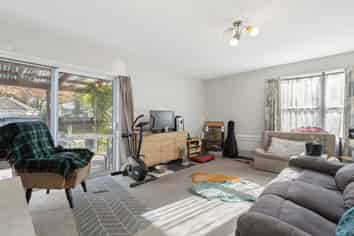 87 Quinns Road, Shirley