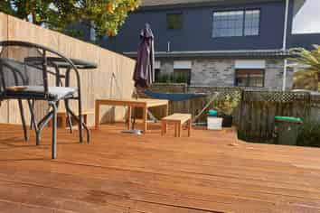 2/14A Puriri Street, Takapuna