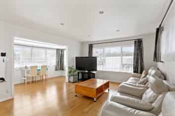 51 Merriefield Avenue, Forrest Hill