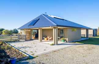 35 Chester Street, Hampden