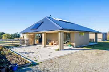 35 Chester Street, Hampden