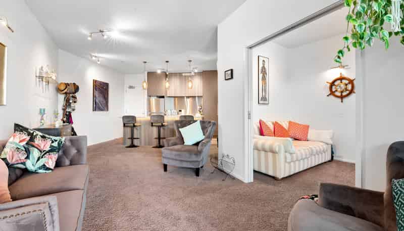 415/11 Tamariki Avenue, Orewa