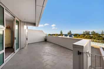 415/11 Tamariki Avenue, Orewa