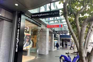 Top Broadway Retail Position