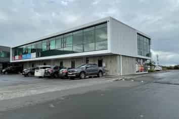 Modern office on the corner of Hobsonville Road 