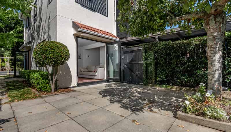 3/24 Hamilton Road, Herne Bay