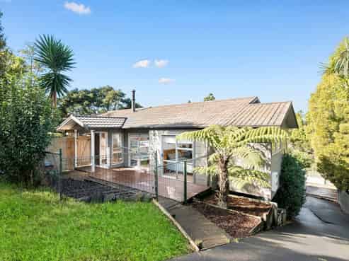 2/31 Tui Glen Road, Birkenhead