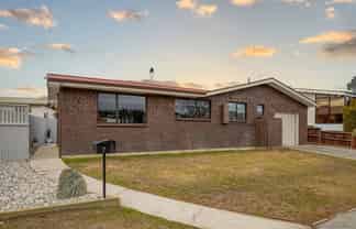 Unit 1 - 7 Bruce Place, 