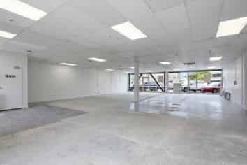 High Profile & Recently Refurbished!