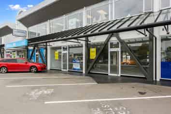 High Profile & Recently Refurbished!