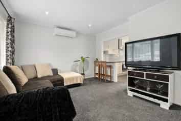 26c Riverbank Street, Ebdentown