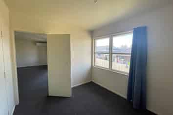 2/15 Lochinver Road, Papatoetoe