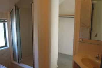 3/22 Waratah Street, Birkenhead